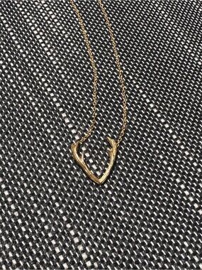 Gold Antler V Pendant Necklace - Women Jewelry
